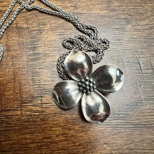 RARE - RETIRED James Avery Dogwood Necklace (silver)